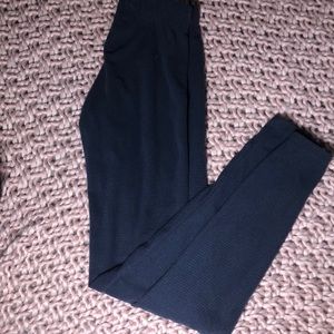 Super soft garage leggings!